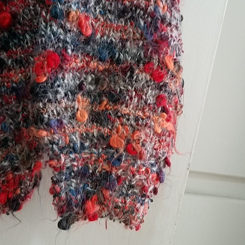 Handmade sweater - Picture 4 of 4